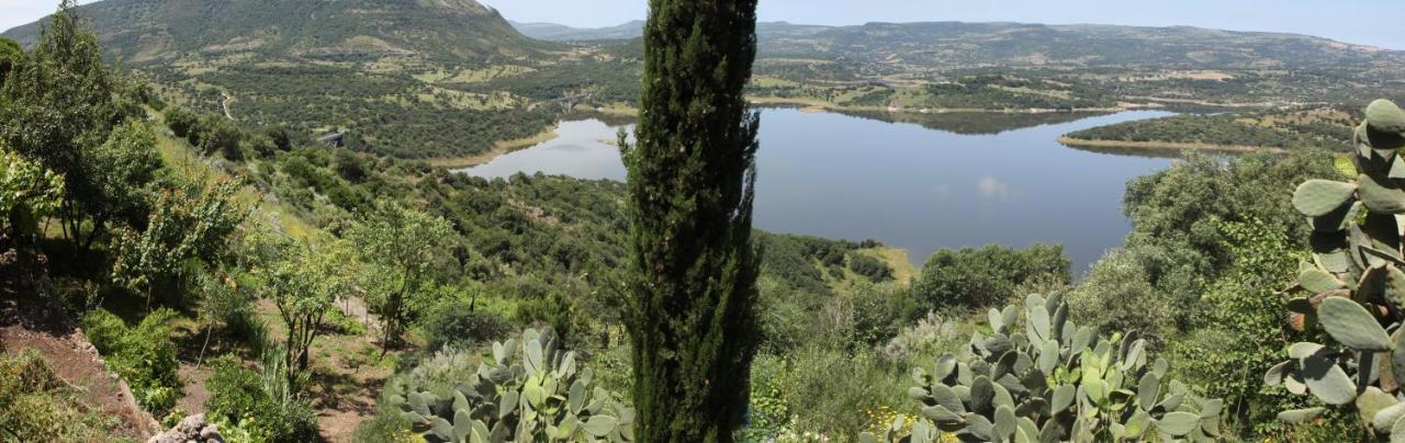 Vistalago Garden Doria Monteleone Rocca Doria Zewnętrze zdjęcie
